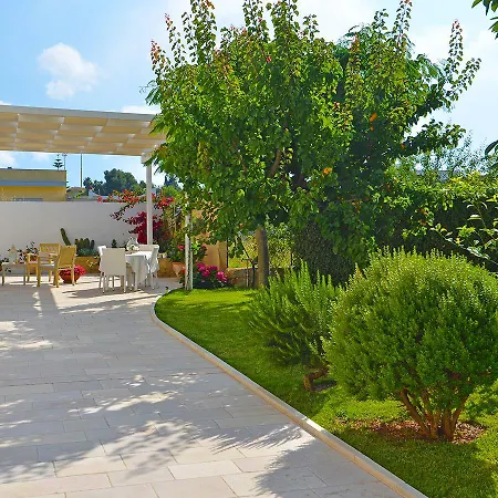 La Lanterna Bed & Breakfast