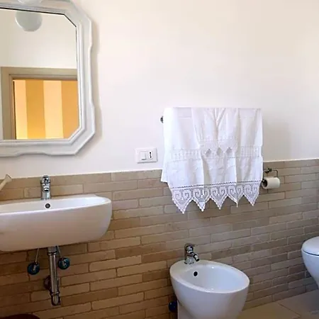 Bed and breakfast La Lanterna 3*