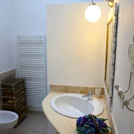 La Lanterna Bed and breakfast Salve