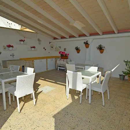 La Lanterna 3* Salve